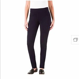 Hilary Radley Ladies’ Ponte Pant (Deep Navy Combo)